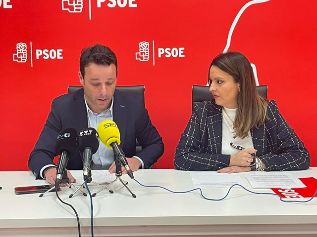 Imagen de El PSOE de Linares denuncia las irregularidades, el fraude y las mentiras en el presupuesto de 2025 del PP