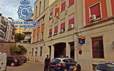 Imagen de La Policía Nacional detiene a un varón e investiga a otro que servían de “mulas bancarias” por estafa y blanqueo de capitales