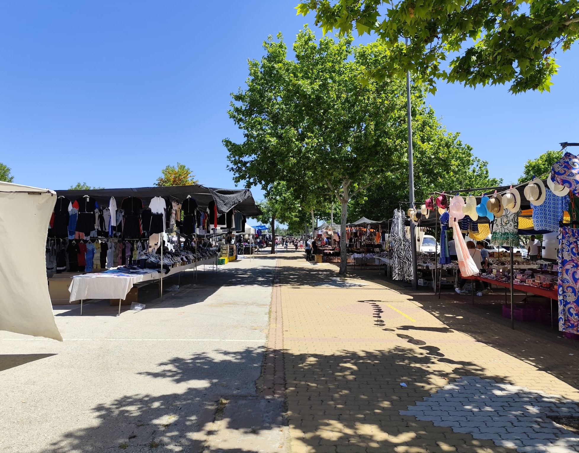 Imagen de El mercadillo de venta ambulante regresa este viernes 27 a su ubicación habitual en el Parque Multiusos del Pisar