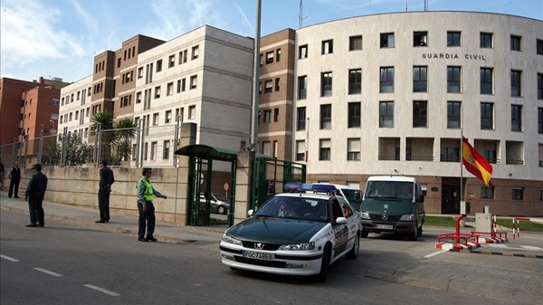 Imagen de La Guardia Civil ha detenido a tres personas e investigado a otras dos por supuestos delitos contra el patrimonio