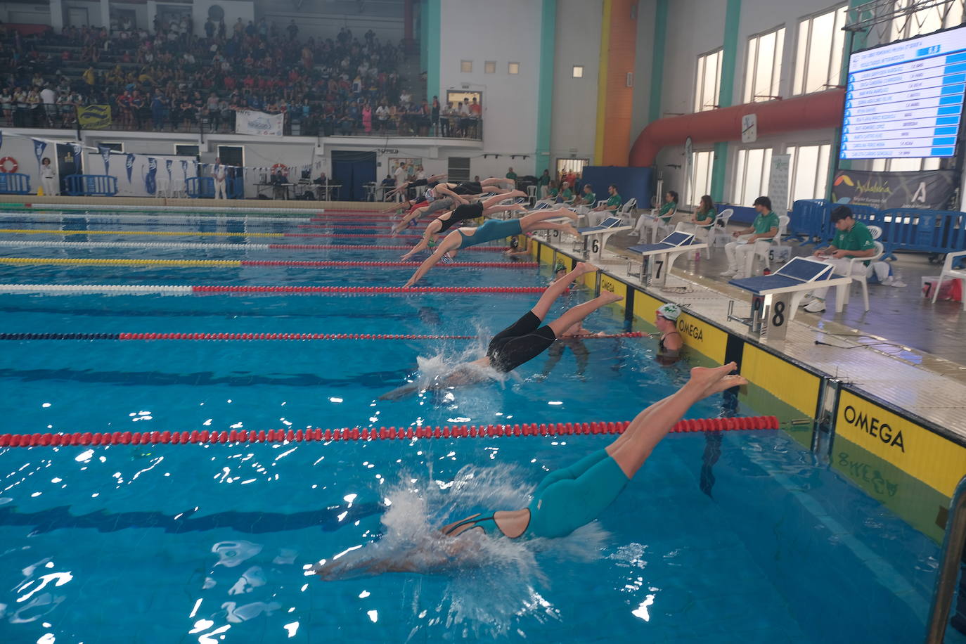 Imagen de El CNLinares tendra a una nadadora en la Final A  de los 200 libres con opciones a medalla