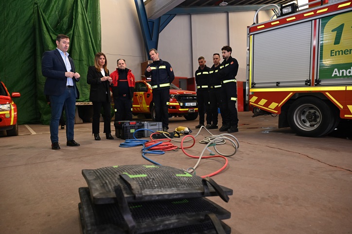 Imagen de El Ayuntamiento apuesta por la mejora del servicio de Bomberos a través de diversas actuaciones en el Parque y dotación de materia