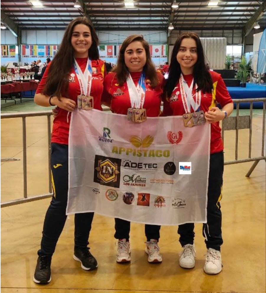 Imagen de El CD Estudio Martos regresa con 4 Campeones del Mundo de Kenpo