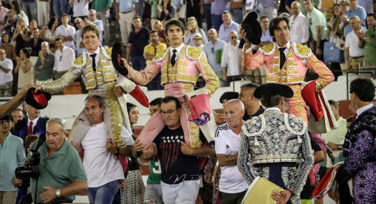 Imagen de Tarde triunfalista con Manolete en el recuerdo