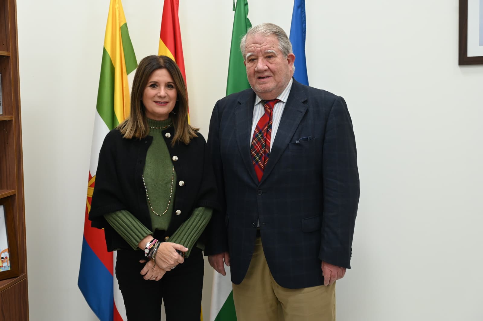 Imagen de La alcaldesa de Linares mantiene una reunión de trabajo con el delegado territorial de Justicia de la Junta de Andalucía