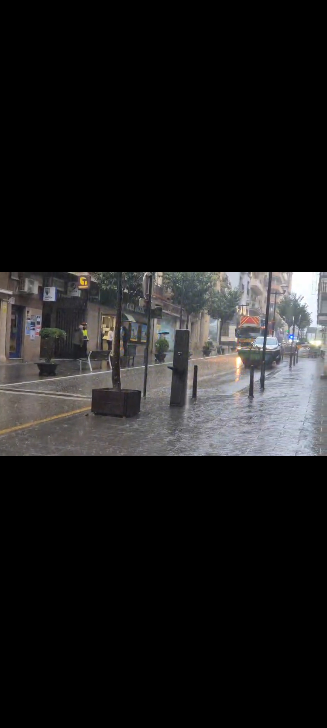 Suspendidas las clases presenciales en Andalucía ante el riesgo de inundaciones