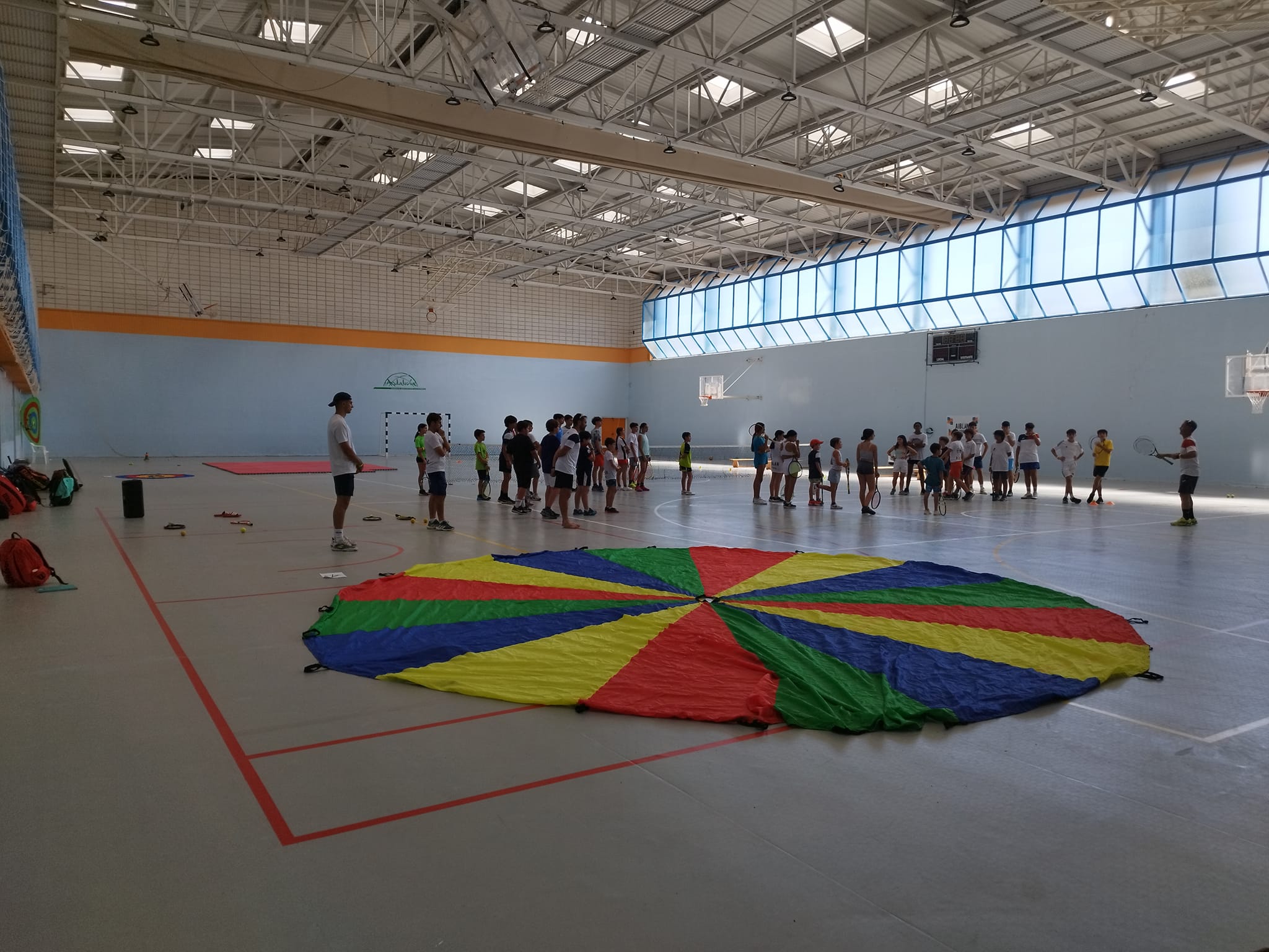 Imagen de Nuevo campus de verano del Club de Tenis Linares