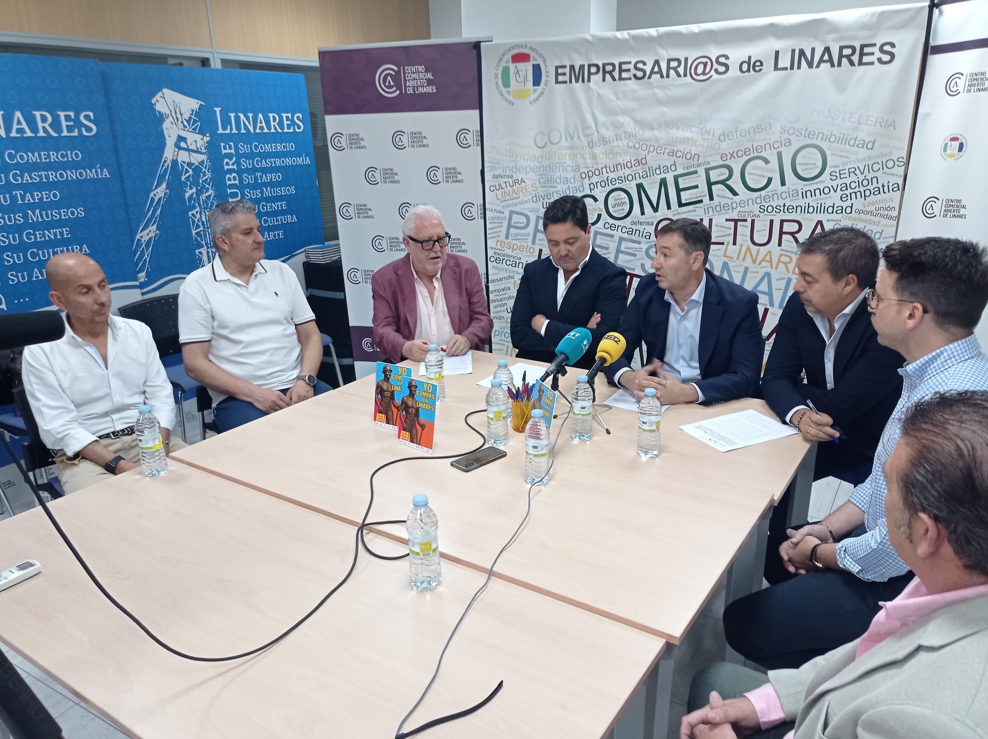 Linares impulsa el comercio local con un convenio que bonificará el estacionamiento en parkings públicos y privados