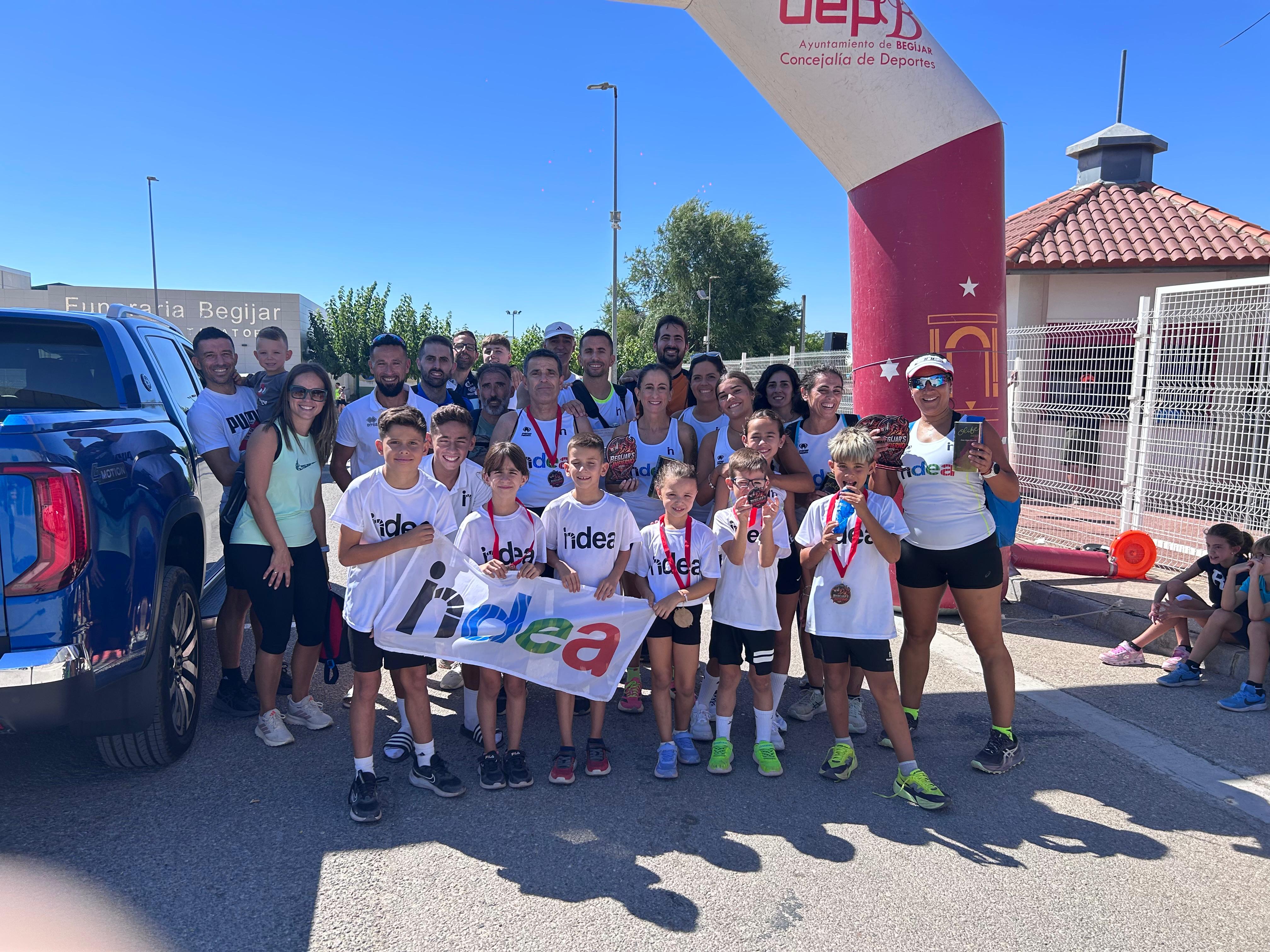 El CD Idea firma una actuación sobresaliente en Begíjar y confirma su ascenso como referencia del atletismo provincial