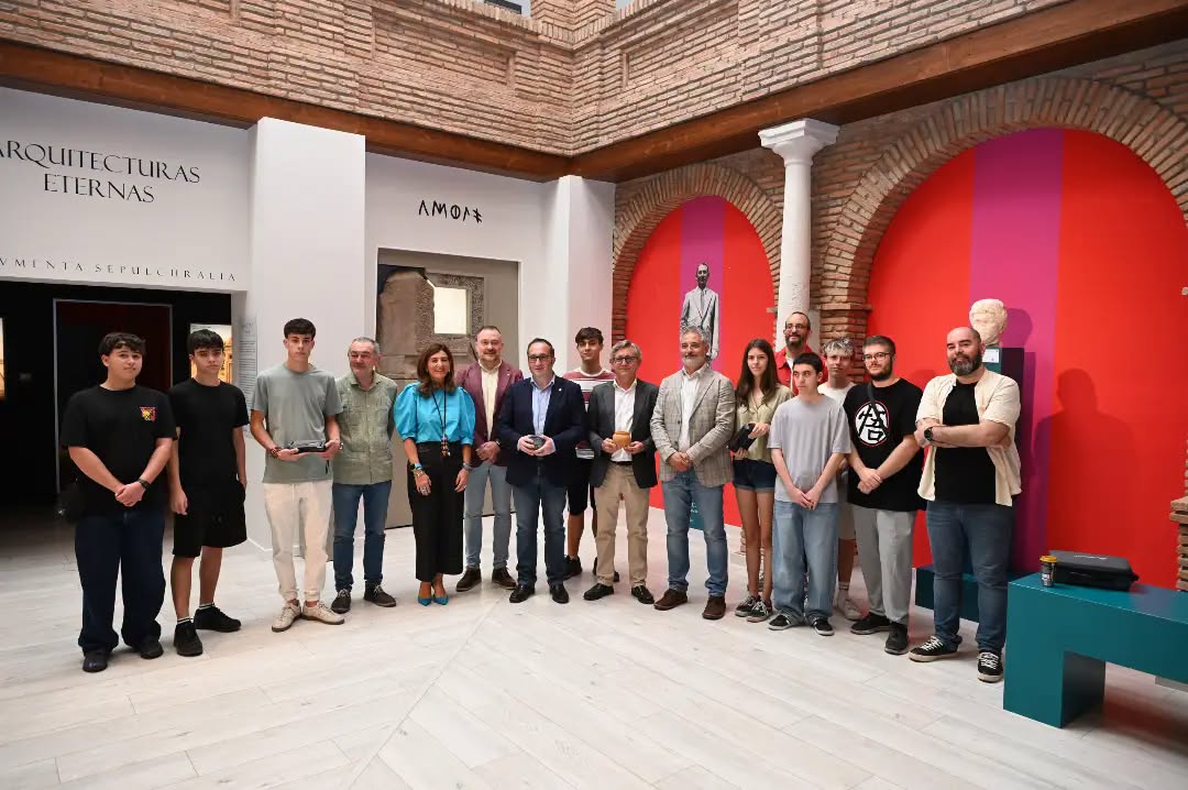 Imagen de El IES Oretania acerca a su alumnado al patrimonio arqueológico de Cástulo