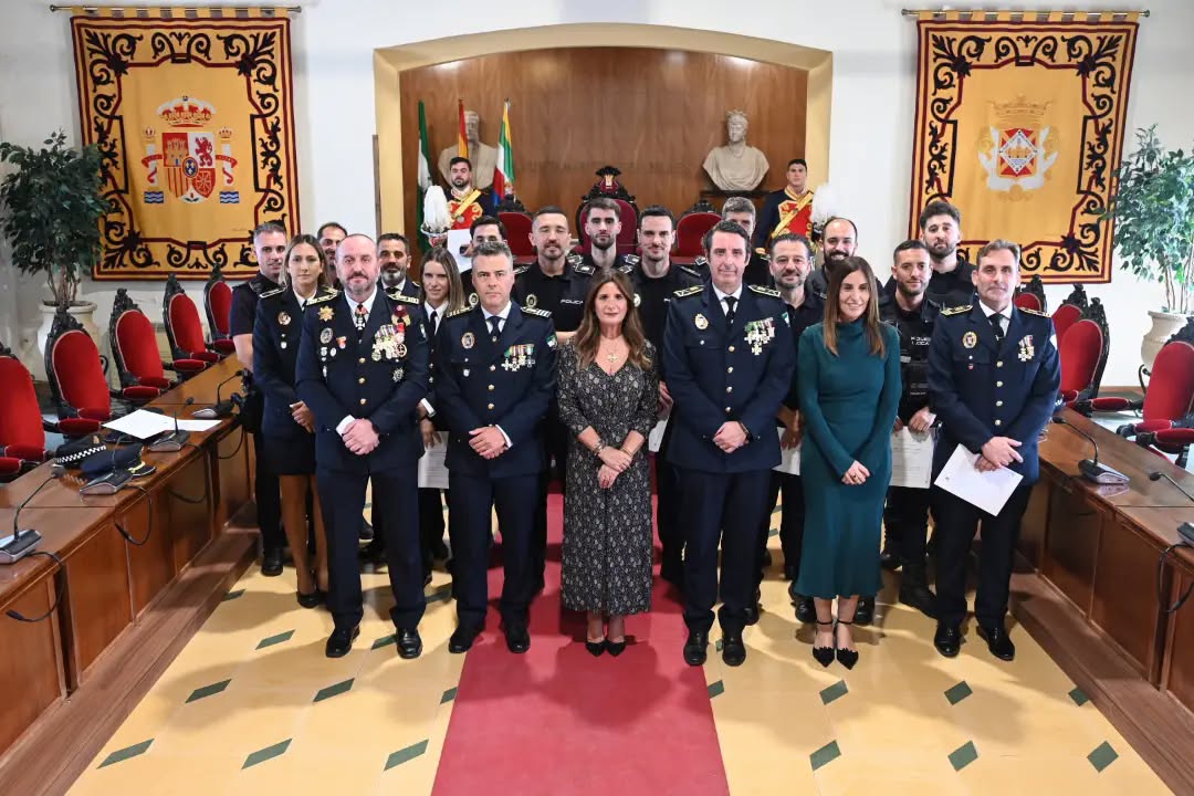 La Policía Local de Linares celebra la festividad de su Patrona con un acto de reconocimiento a sus agentes